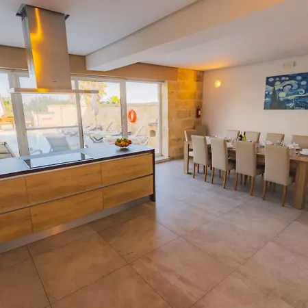 Lyons Villa Zejtun